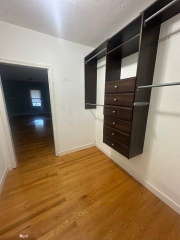 42 Ernest Ave, Worcester, MA 01604