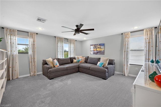 19817 Bittersweet LN, Estero, FL 33928
