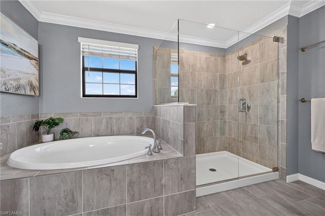 19817 Bittersweet LN, Estero, FL 33928