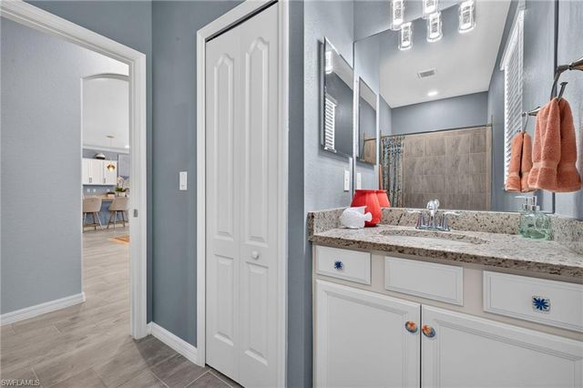 19817 Bittersweet LN, Estero, FL 33928