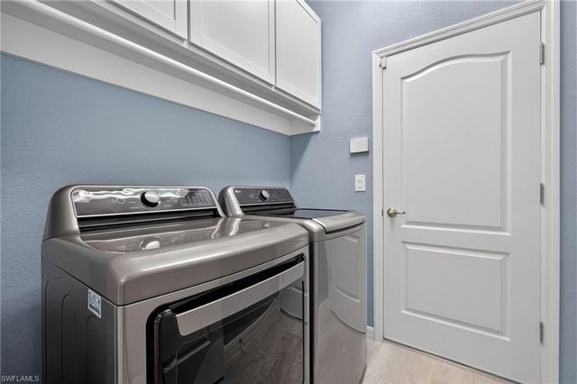 19817 Bittersweet LN, Estero, FL 33928