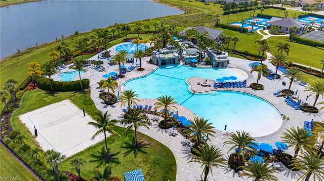 19817 Bittersweet LN, Estero, FL 33928