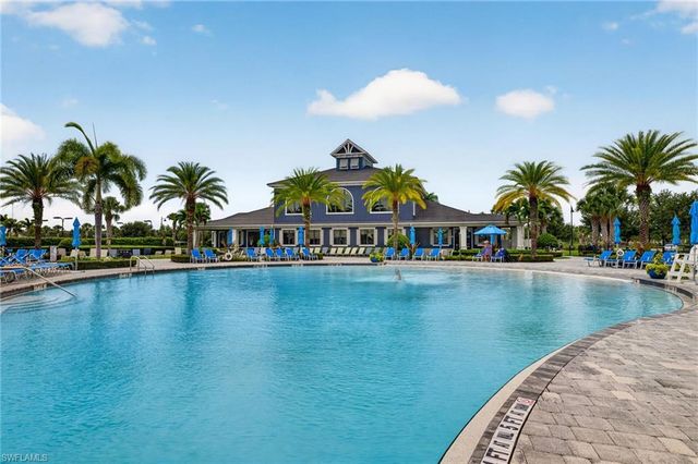 19817 Bittersweet LN, Estero, FL 33928