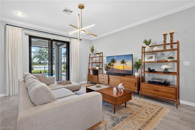 19817 Bittersweet LN, Estero, FL 33928