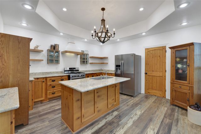 105 County Road 2239, Cleveland, TX 77327