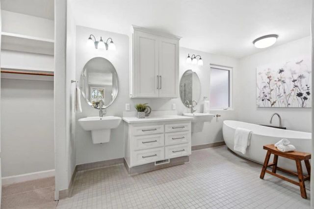 2234 Mira Sol Drive, Vista, CA 92084