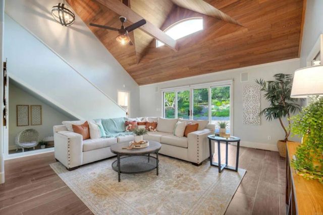 2234 Mira Sol Drive, Vista, CA 92084