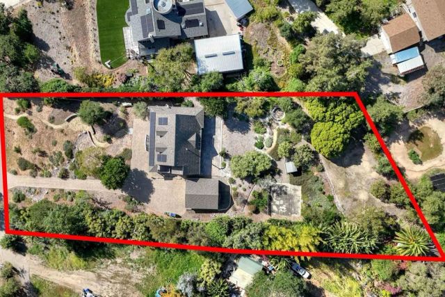 2234 Mira Sol Drive, Vista, CA 92084