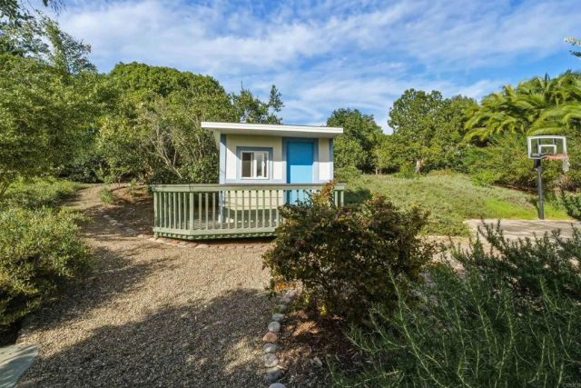 2234 Mira Sol Drive, Vista, CA 92084