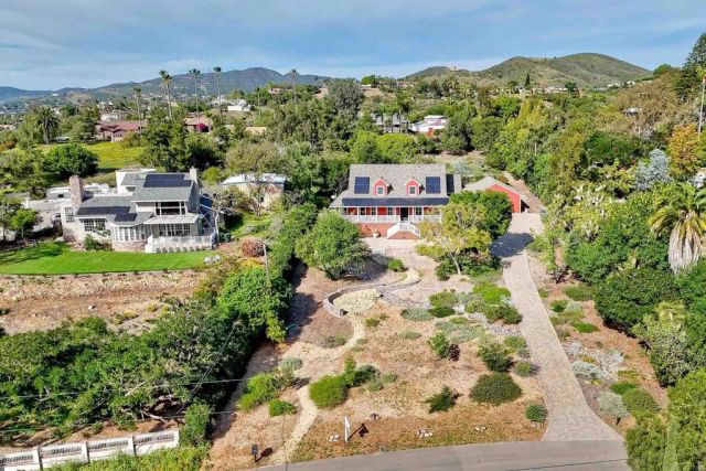 2234 Mira Sol Drive, Vista, CA 92084