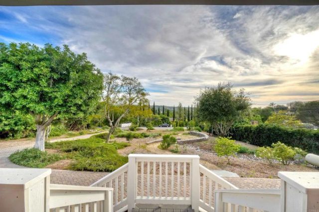 2234 Mira Sol Drive, Vista, CA 92084