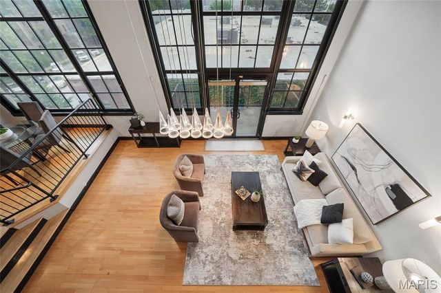 4200 Laclede Avenue 203, St Louis, MO 63108