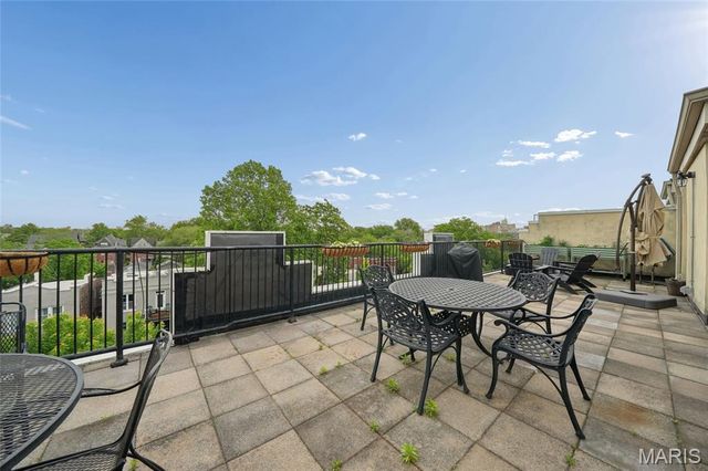 4200 Laclede Avenue 203, St Louis, MO 63108