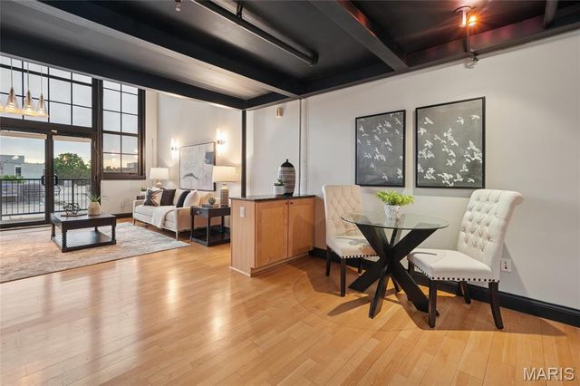 4200 Laclede Avenue 203, St Louis, MO 63108