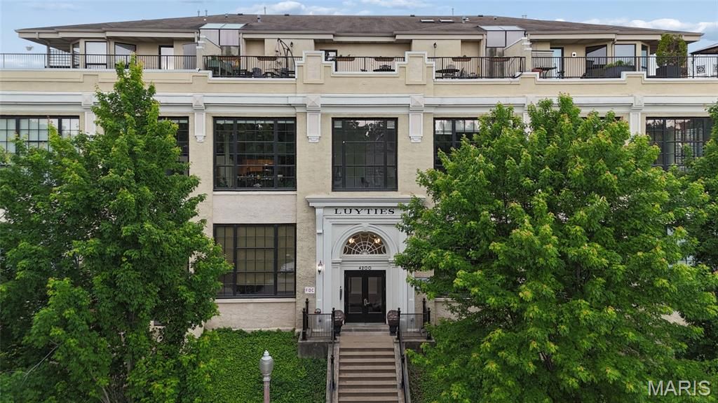 4200 Laclede Avenue 203, St Louis, MO 63108
