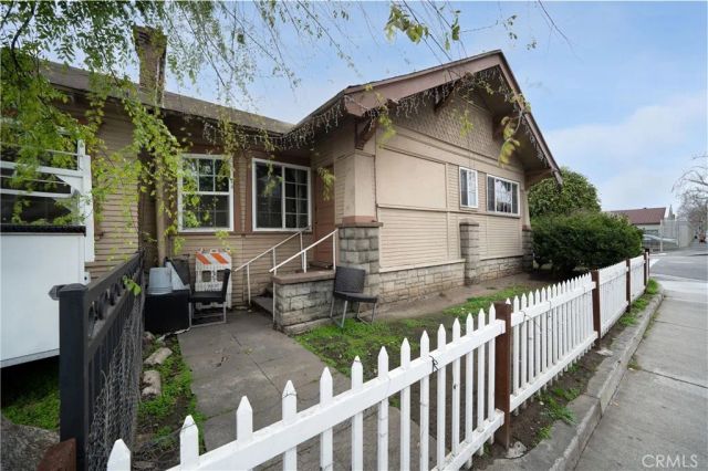 101 S Birch Street, Santa Ana, CA 92701