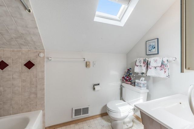 1213 W 20th Ave, Spokane, WA 99203
