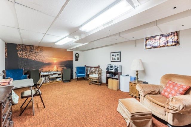 1213 W 20th Ave, Spokane, WA 99203
