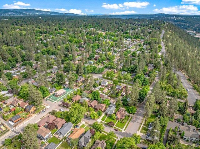 1213 W 20th Ave, Spokane, WA 99203