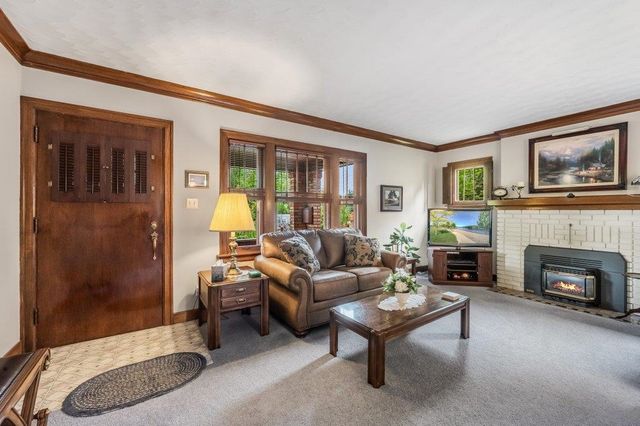 1213 W 20th Ave, Spokane, WA 99203