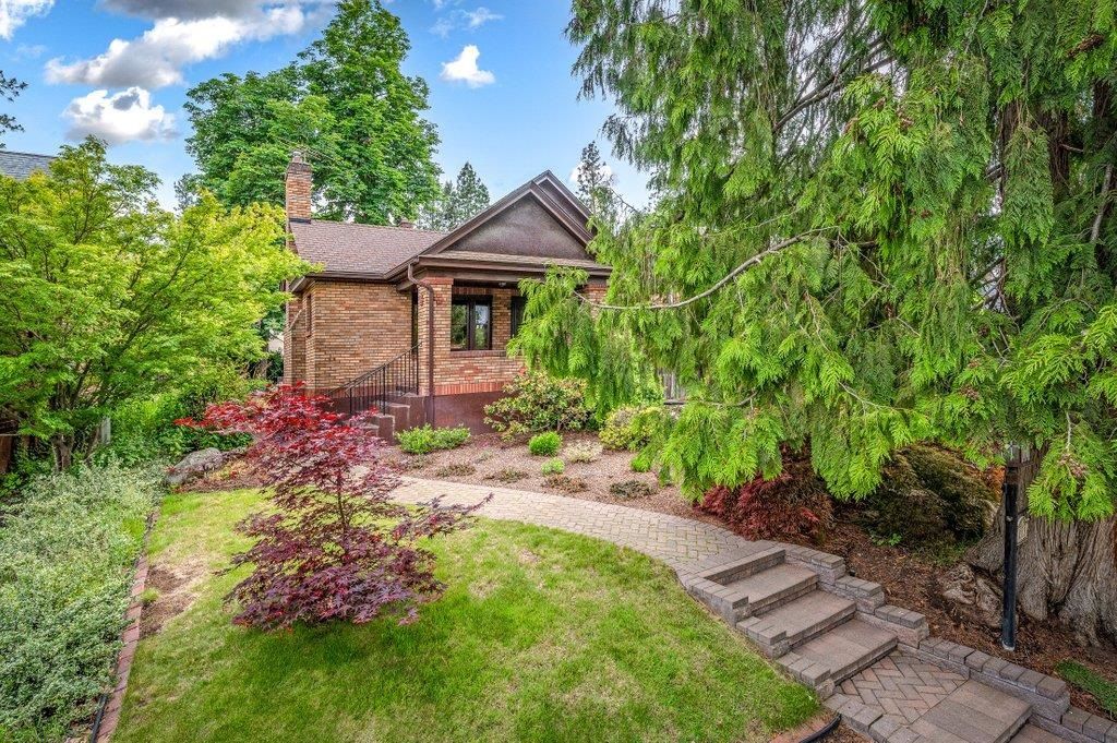 1213 W 20th Ave, Spokane, WA 99203