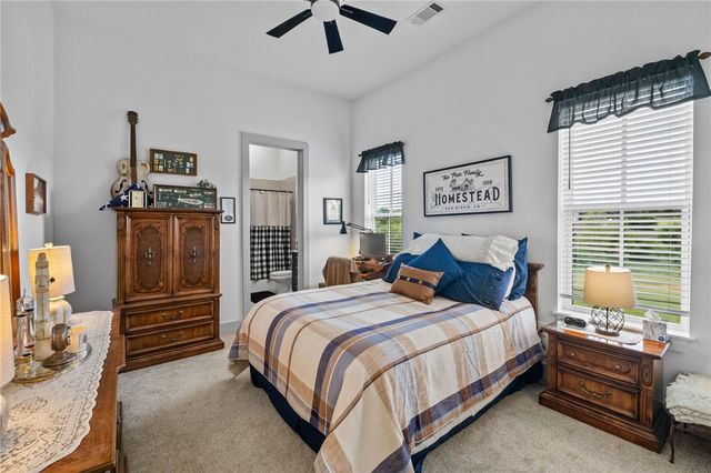 14993 Southern Vw, Siloam Springs, AR 72761