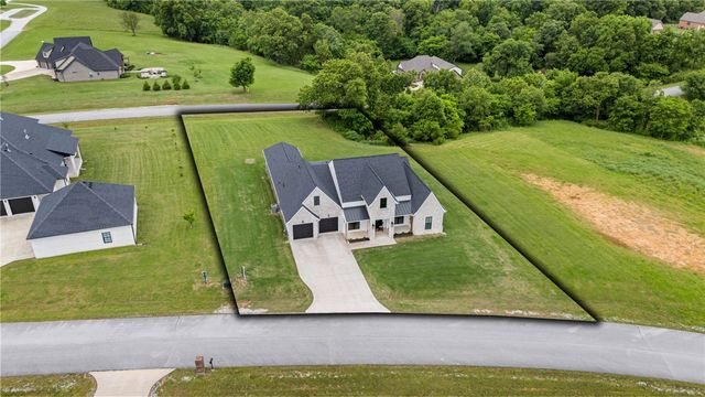14993 Southern Vw, Siloam Springs, AR 72761
