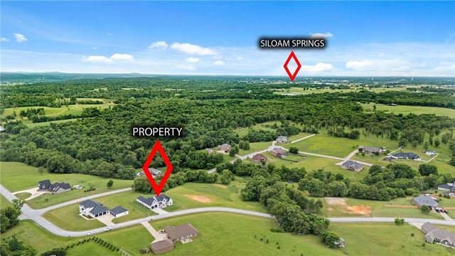 14993 Southern Vw, Siloam Springs, AR 72761