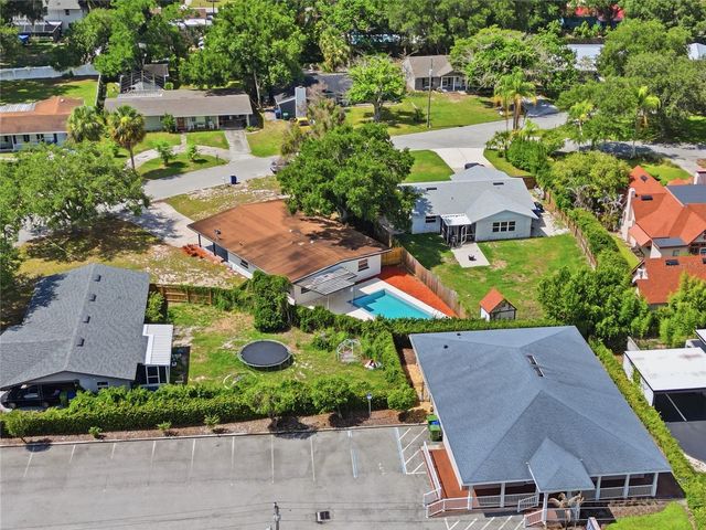 1303 NE STATELY OAKS DRIVE NW, Winter Haven, FL 33881