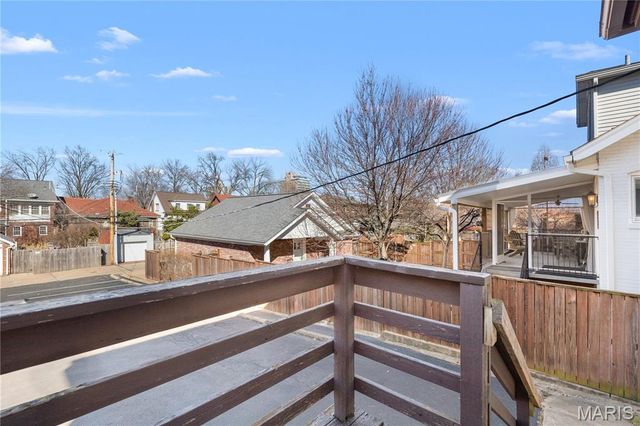 6325 Clayton Road, Clayton, MO 63117