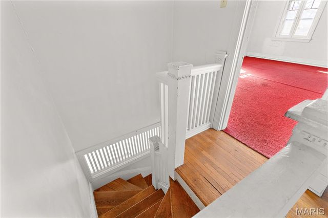 6325 Clayton Road, Clayton, MO 63117