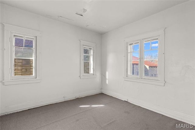 6325 Clayton Road, Clayton, MO 63117