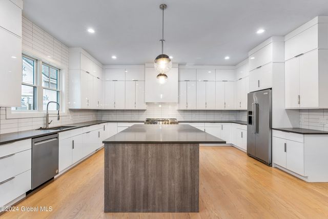 45 Jenna Jo Avenue, Saratoga Springs, NY 12866