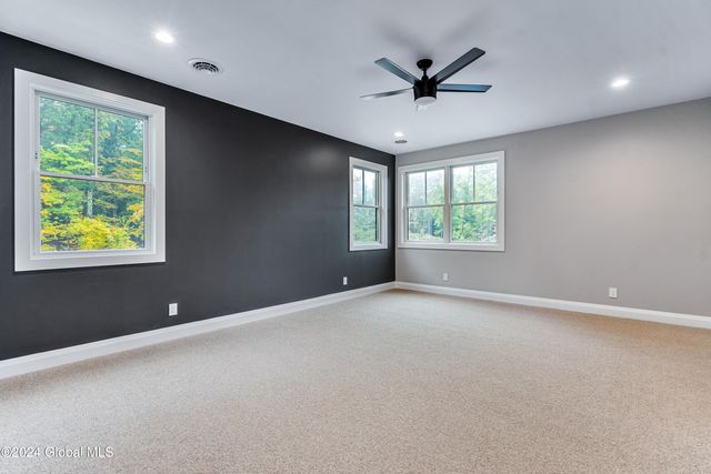 45 Jenna Jo Avenue, Saratoga Springs, NY 12866