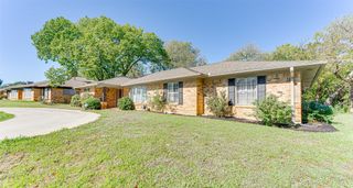1401 Crescent Drive, Sherman, TX 75092