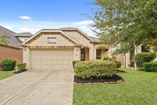 2415 Village Lakes Drive, Katy, TX 77493
