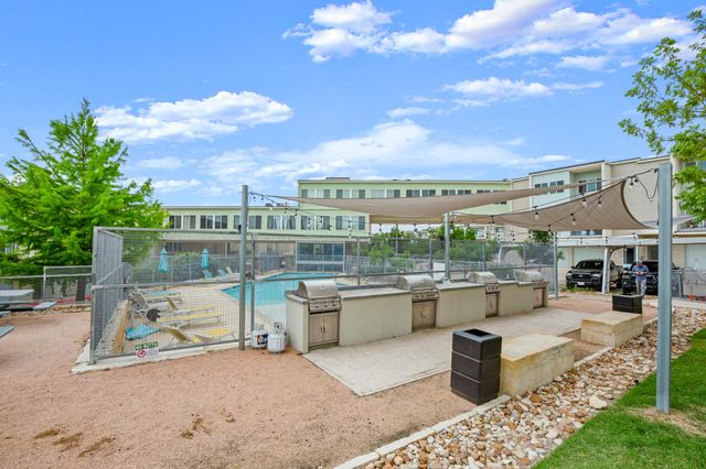 604 N Bluff DR 228, Austin, TX 78745