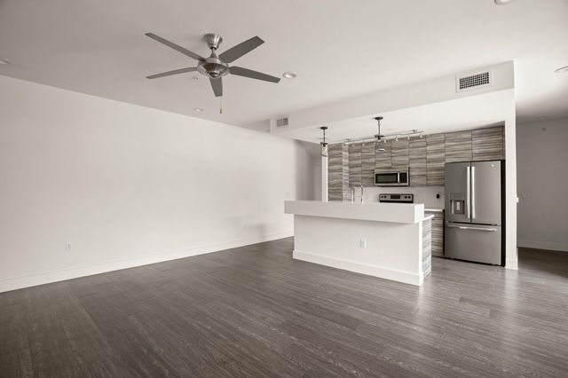 604 N Bluff DR 228, Austin, TX 78745