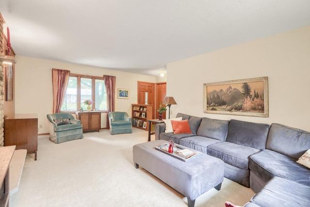 6525 Sherwood Avenue, Edina, MN 55435