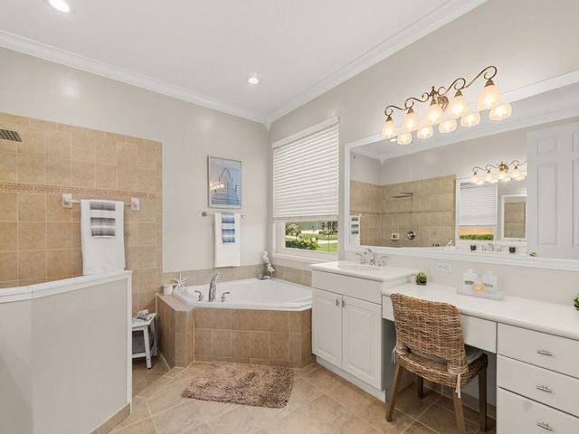 1010 SW Ruby Ave Avenue SW, Vero Beach, FL 32968