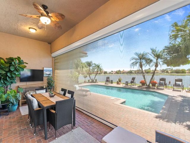 1010 SW Ruby Ave Avenue SW, Vero Beach, FL 32968