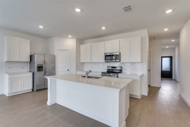 6826 Welsh Drive, Princeton, TX 75407