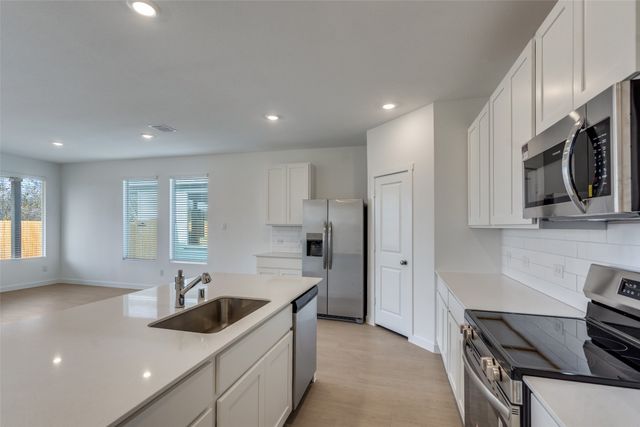 6826 Welsh Drive, Princeton, TX 75407