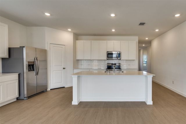 6826 Welsh Drive, Princeton, TX 75407