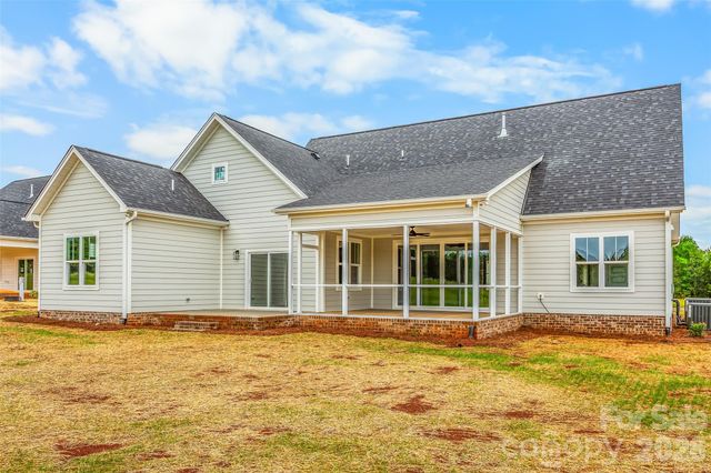 184 Armsworthy Road, Advance, NC 27006