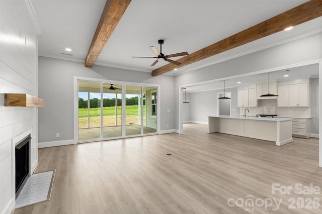 184 Armsworthy Road, Advance, NC 27006