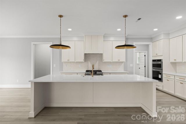 184 Armsworthy Road, Advance, NC 27006