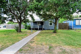 3561 Monterrey St, Corpus Christi, TX 78411