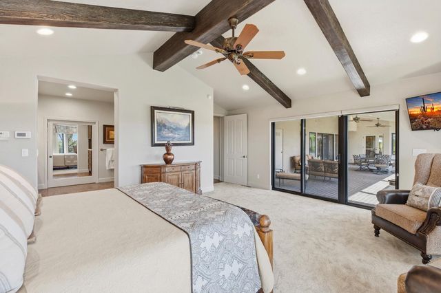 9000 Oak View Dr, Oakdale, CA 95361