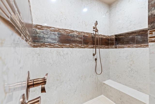 9000 Oak View Dr, Oakdale, CA 95361